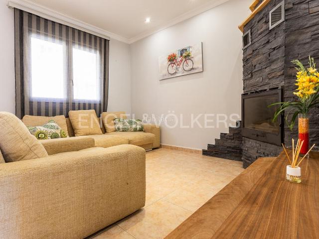 Casa en venta en Poblets els. Adosado familiar en Els Poblets. Casas Poblets.