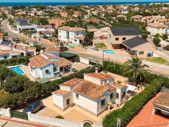 Casa en venta en Poblets els. Casas Poblets.