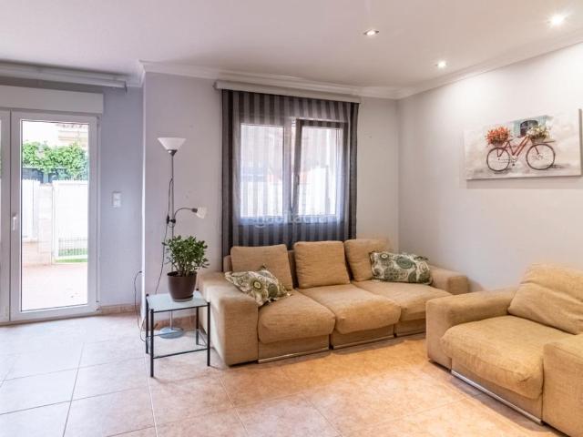 Casa en venta en Poblets els. Casas Poblets.