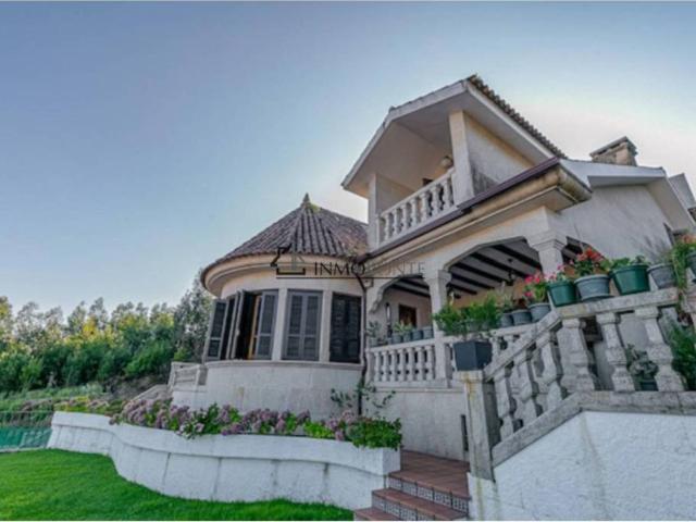 Casa en Venta en Poio
