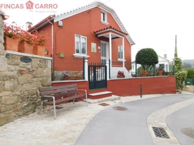Casa en venta en Poio, Poio
