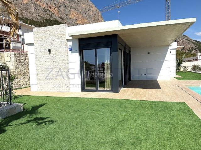 Casa en venta en Polop, Balcón de Ponoig Polop Paradis Polop Hills. Villa de obra nueva en construcción en Polop con vistas al mar y la montaña. Casas.