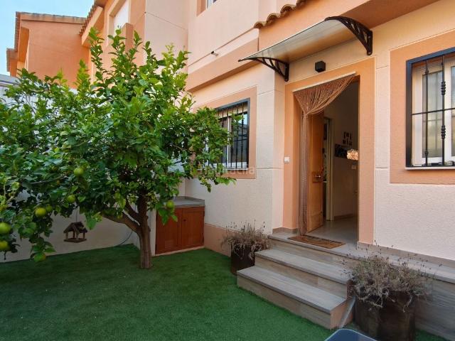 Casa en venta en Polop, La Paz. UBICACIÓN IDEAL!. Casas.