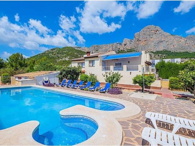 Casa en Venta en Polop