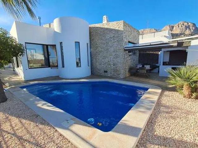 Casa en Venta en Polop