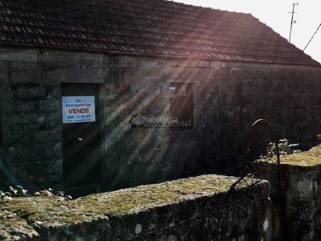 Casa en venta en Ponte Caldelas. Se vende casa de piedra para reformar cerca de Ponte Caldelas Oportunidad única para quienes buscan una casa de piedra con encanto. Casas Ponte.