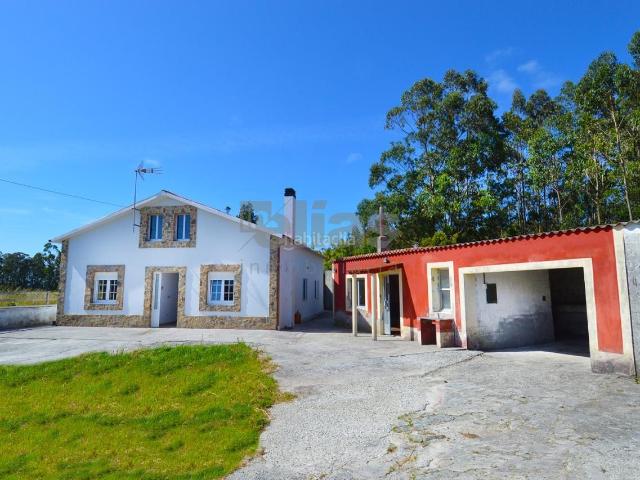 Casa en venta en Ponteceso. Casas.