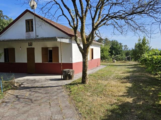 Casa en venta en Ponteareas. Casas.