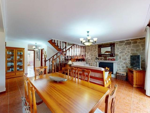 Casa en venta en Ponteareas. Casas.
