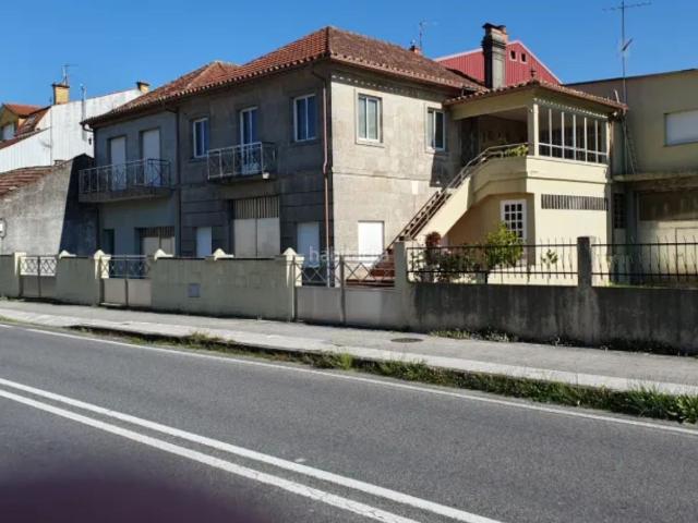 Casa en venta en Pontevedra, O Burgo Campus Universitario. Casa con nave en Lerez. Pontevedra. Casas.