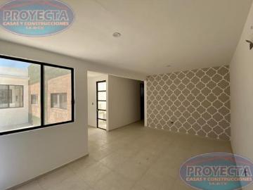 CASA EN VENTA EN POR SALIDA MEXICO, FRAC. CRISTOBAL COLON