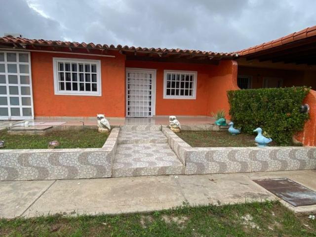 Casa en Venta en Porlamar Garcia Nueva Esparta 110 m2. 3 hab