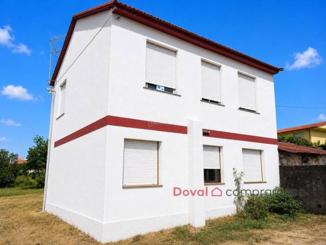Casa en venta en Porriño O. Casa para reformar. El hogar que siempre imaginaste espacio, tranquilidad y un sinfín de posibilidades. Casas Porriño.