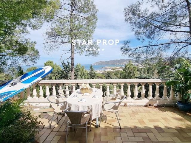 Casa en venta en Port de la Selva El Costa Brava. Casa con vistas al mar en Port de la Selva. Casas Port de la Selva.