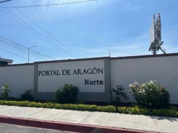 Casa en venta en Portal de Aragón