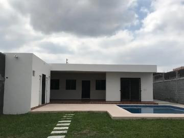 Casa en Venta en Portal del Norte, General Zuazua, Nuevo León