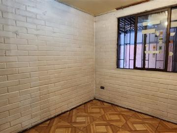 Casa en Venta en Portales/ Las Naciones