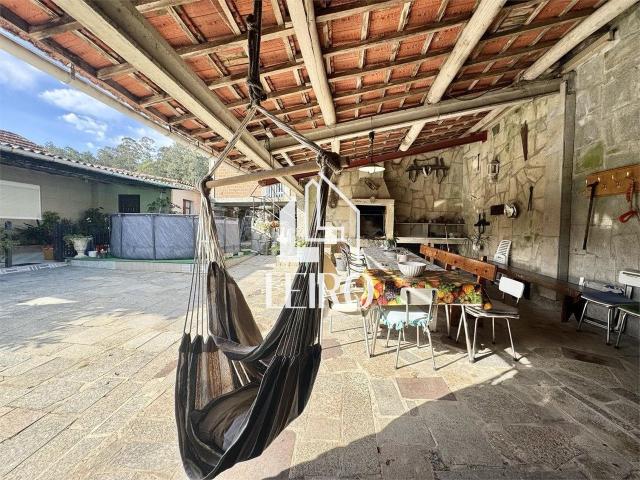 Casa en venta en Portas. Casa de pueblo con Terreno y Buenas Vistas. Casas.