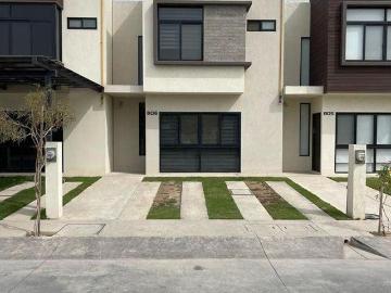 CASA EN VENTA EN PORTOVELA RESIDENCIAL