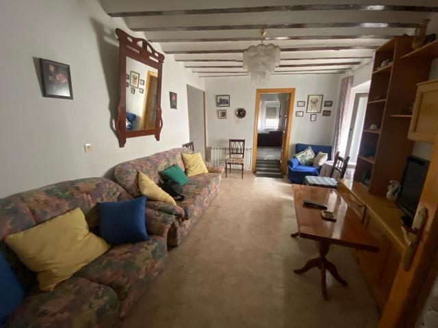 Casa en venta en Pozorrubio de Santiago. Casa chalet en Calle de San Francisco, Pozorrubio de Santiago. Casas Pozorrubio de.
