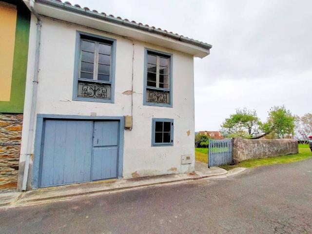 Casa en Venta en Pravia
