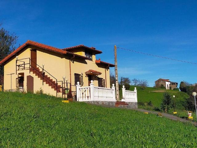 Casa en Venta en Pravia