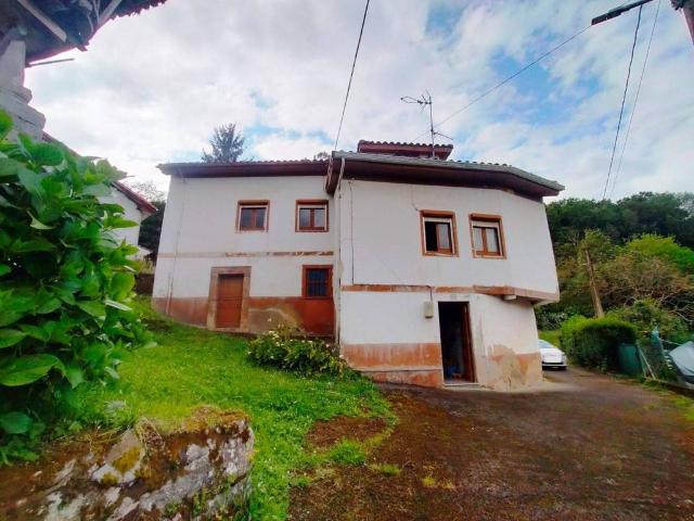 Casa en Venta en Pravia