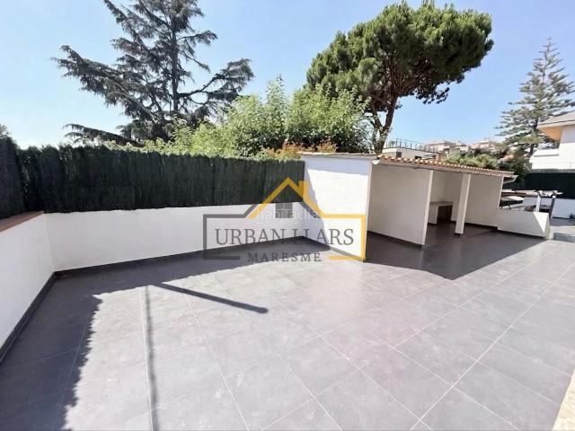 Casa en venta en Premià de Mar, Centre Nucli Antic. Casa independiente en el centro de Premia de Mar. Casas Premià de.