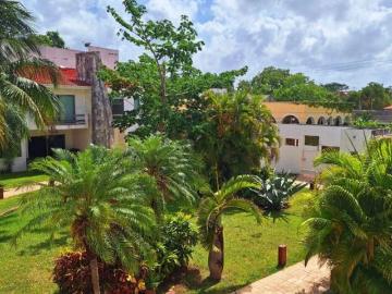 Casa en venta en privada de 8 casas, en Álamos I, Cancún