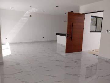 CASA EN VENTA EN PRIVADA EN CHOLUL