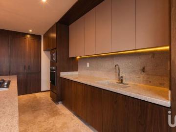 Casa en VENTA en Privada San Angel V
