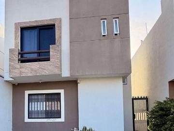 Casa en venta en privada Península Sur amueblada