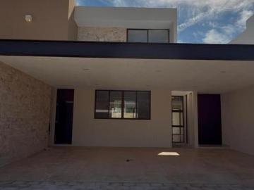 CASA EN VENTA EN PRIVADA RESIDENCIAL PARQUE NATURA