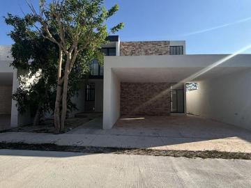 Casa en venta en Privada Varena Living, Santa Gertrudis Copo, Mérida