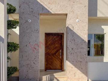 Casa en Venta en Privada Villaseñor Lista para Habitar