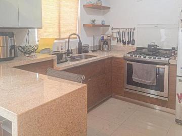 Casa en Venta en Privadas Anáhuac Sector Irlandés