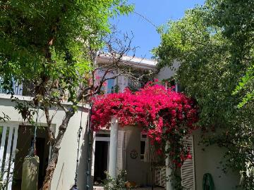Casa en Venta en Providencia 5 dormitorios 4 baños
