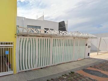 CASA EN VENTA EN QUERETARO FRACC MILENIO III SANTIAGO DE QUERETARO