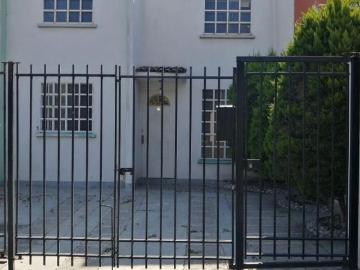 Casa en VENTA en Querétaro ¡Gran Ubicación En Candiles, Corregidora!