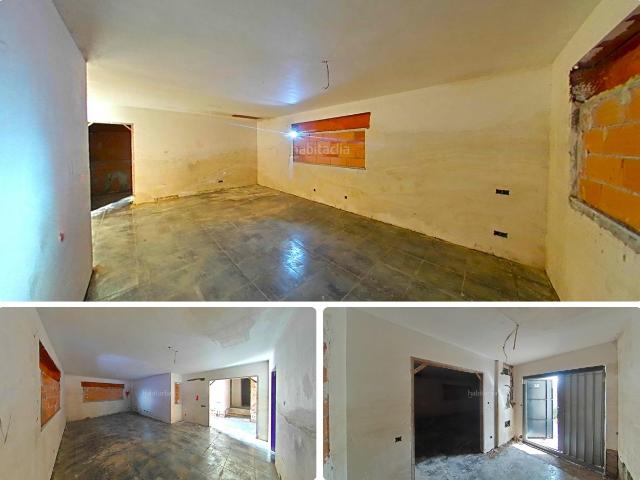 Casa en venta en Querol. Casas.
