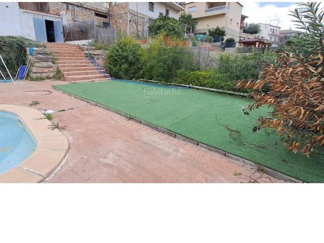 Casa en venta en Rubí, Castellnou Can Mir Can Solà. BONITA CASA CON PISCINA. Casas.