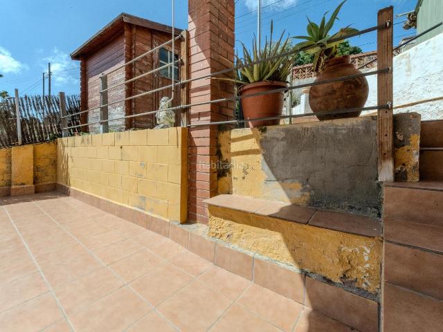 Casa en venta en Rubí, Castellnou Can Mir Can Solà. Casa 4 vientos en Castellnou. Casas.