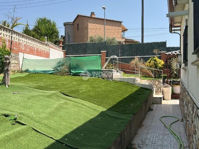 Casa en venta en Rubí, Els Avets Can Serrafossà Ximelis. Casa en venta en Rubí. Casas.