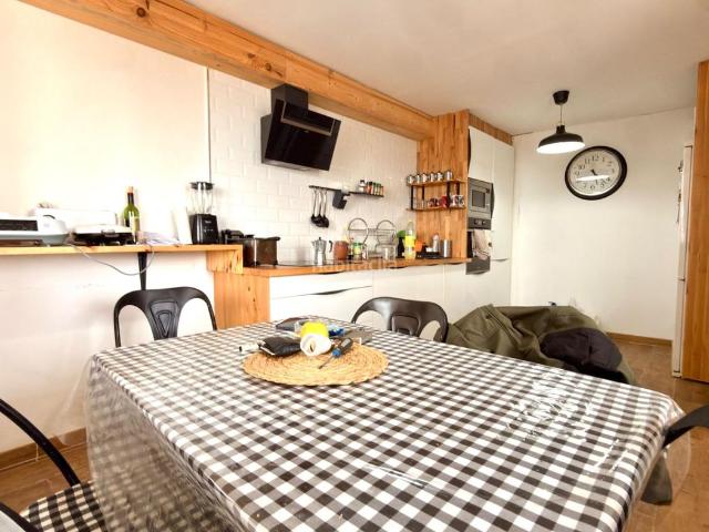 Casa en venta en Ramirás. Casa de piedra en venta en Ramirás. Tu Refugio Ideal a 15 minutos de Rivadavia. Casas.