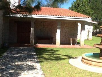 CASA EN VENTA EN RANCHO SAN FRANCISCO