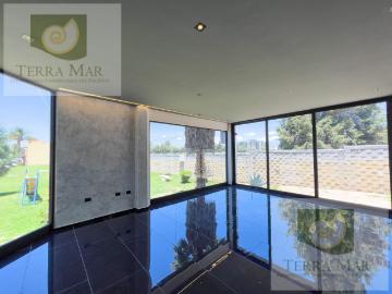 Casa en venta, en recta a cholula