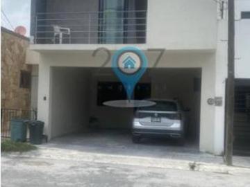 Casa en Venta cerca de Cumbres Elite