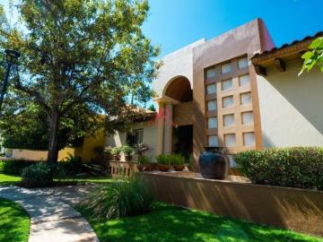 CASA EN VENTA EN REAL DEL PARQUE, ZAPOPAN, JALISCO