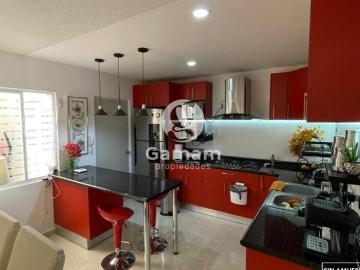Casa en venta en Real Madeira, Pachuca de Soto, Hidalgo. Lista para habitar