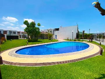 Casa en venta en Real Santa Fe, Xochitepec, Morelos